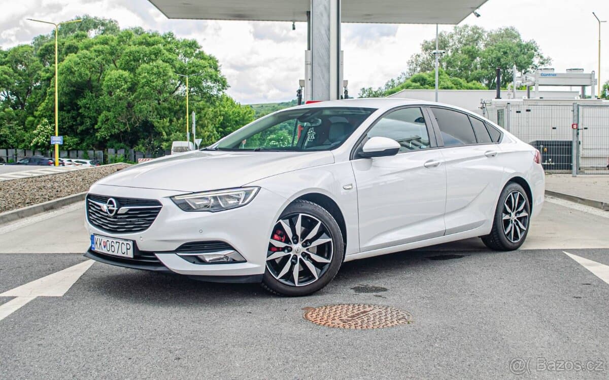 2017 Opel INSIGNIA - 7