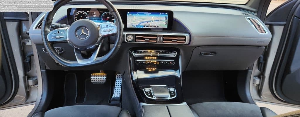 2022 Mercedes-Benz EQC - 7