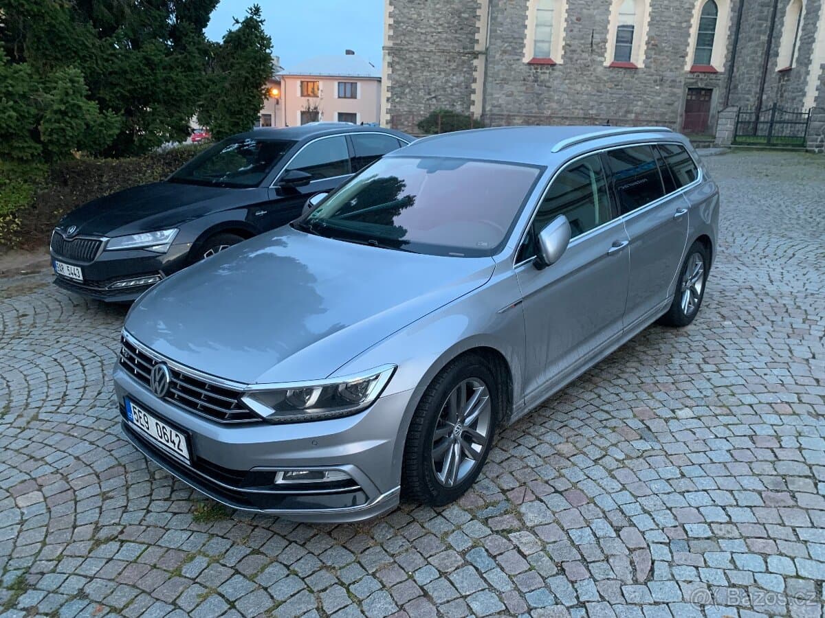 2018 Volkswagen PASSAT - 7