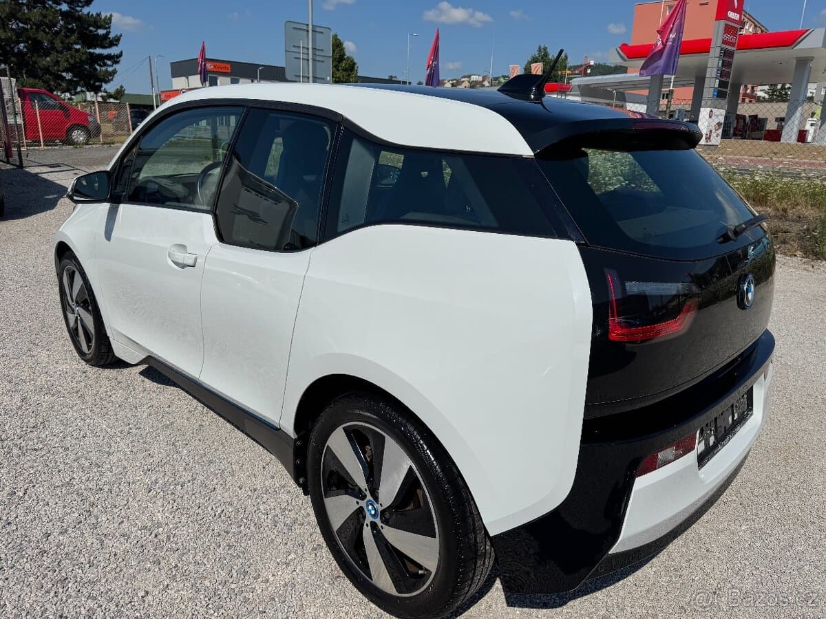 2014 BMW i3 - 7