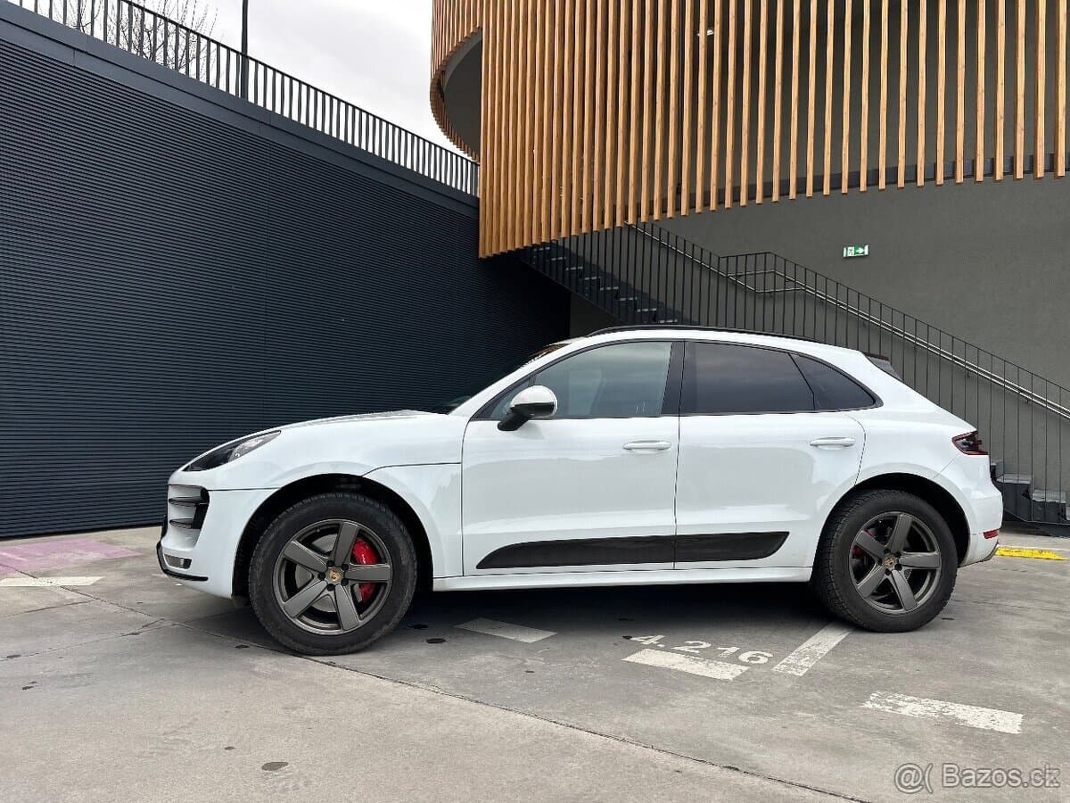 2015 Porsche MACAN - 7