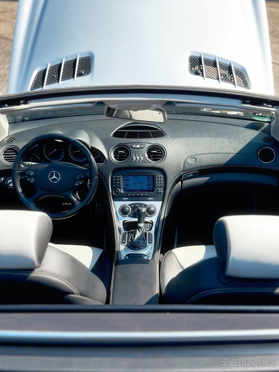 2004 Mercedes-Benz SL - 7
