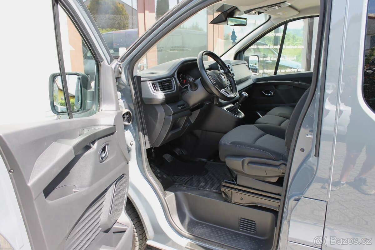 2021 Renault TRAFIC - 7