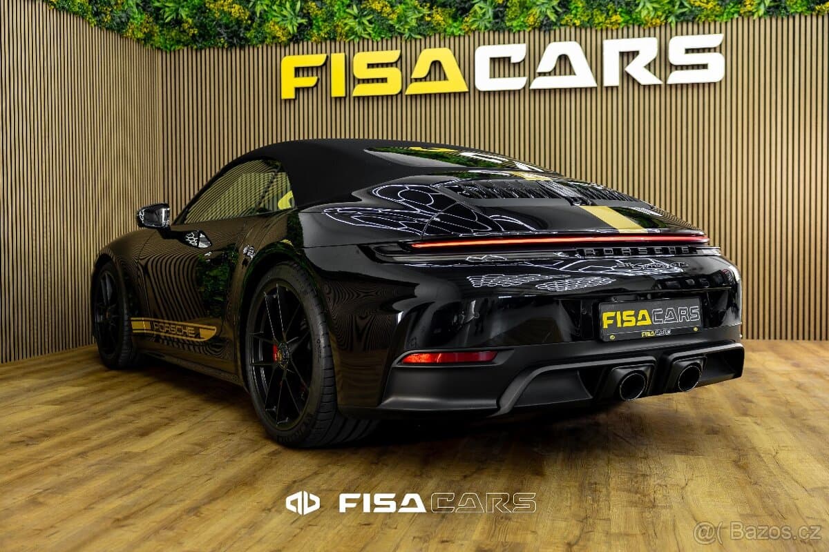 2025 Porsche 911 - 7