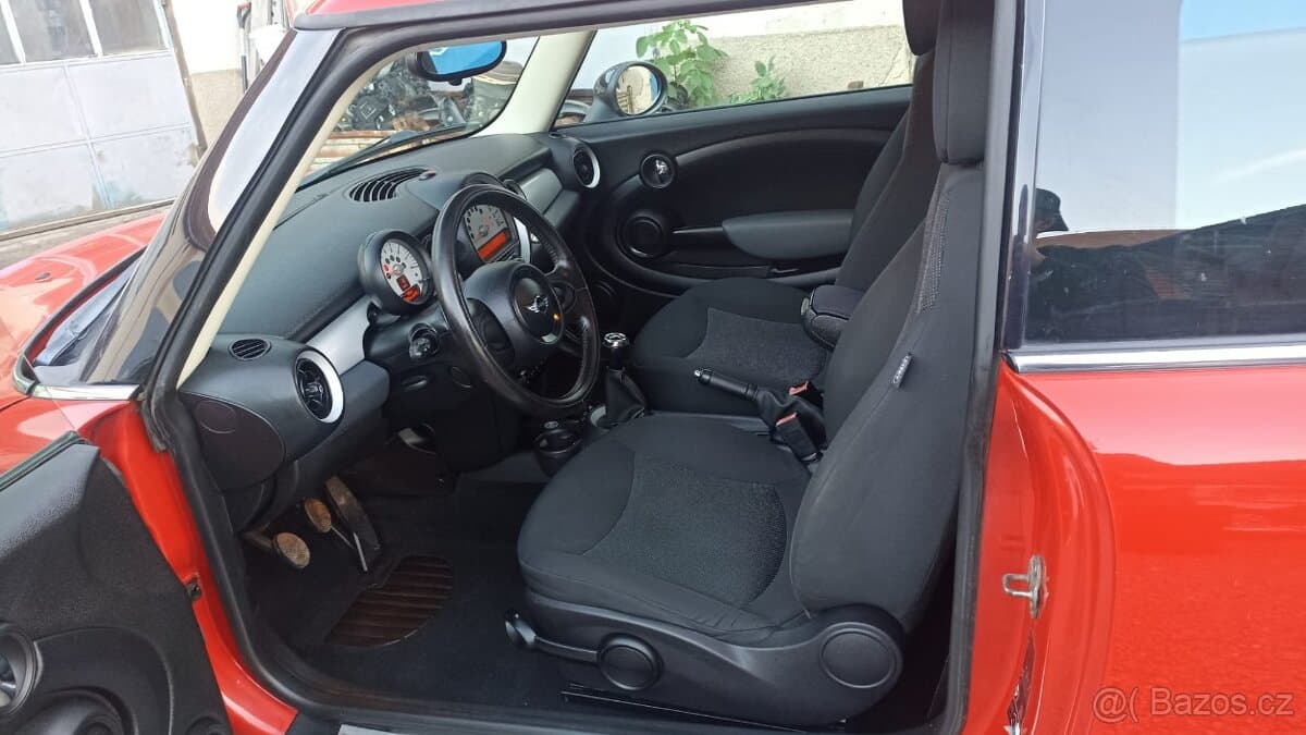 2011 Mini COOPER - 7