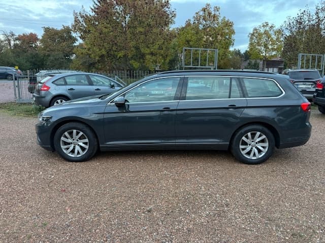 2021 Volkswagen PASSAT - 7