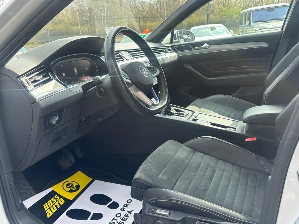2021 Volkswagen PASSAT - 7