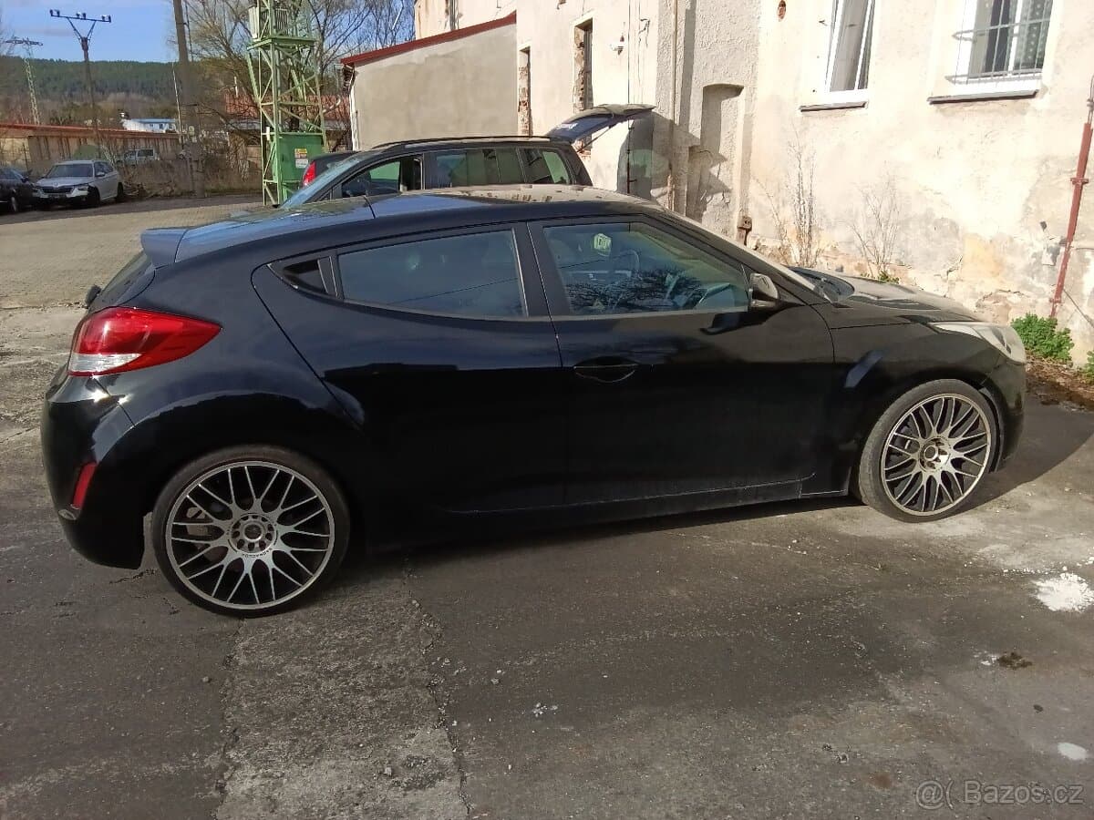2012 Hyundai VELOSTER - 7