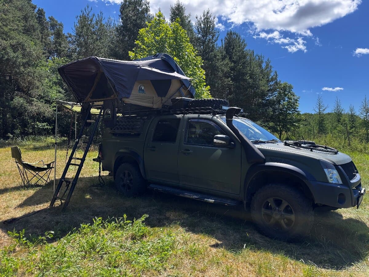 2010 Isuzu D-MAX - 7