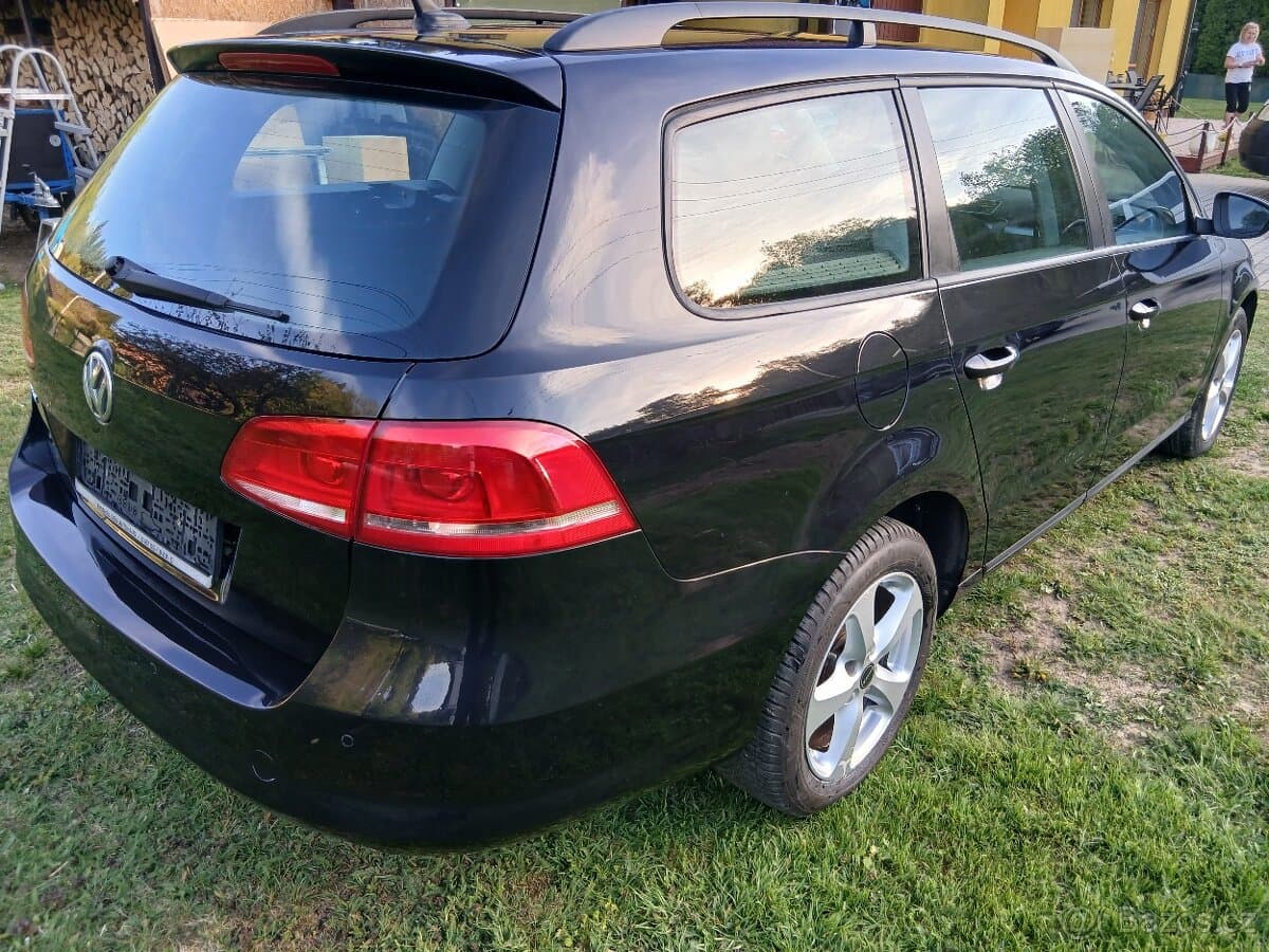 2014 Volkswagen PASSAT - 7