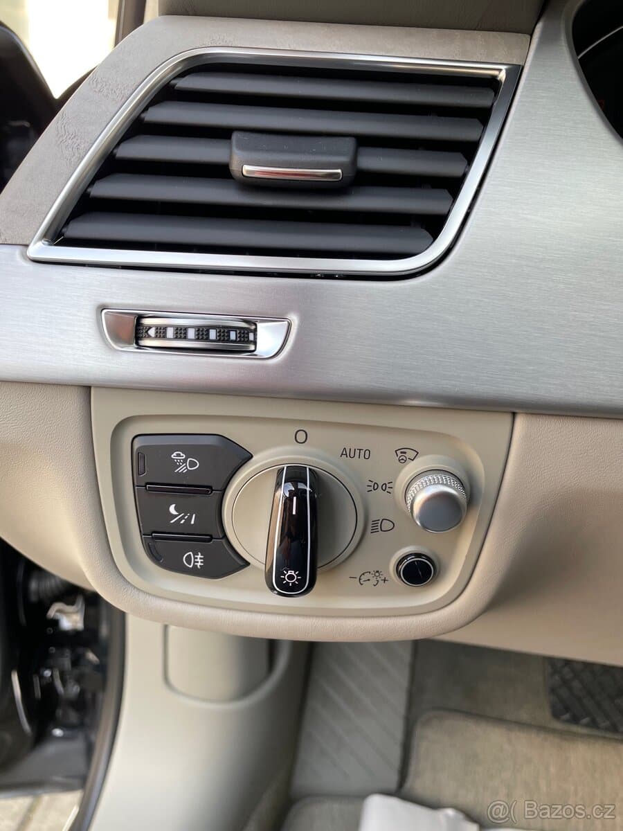 2015 Audi A8 - 7