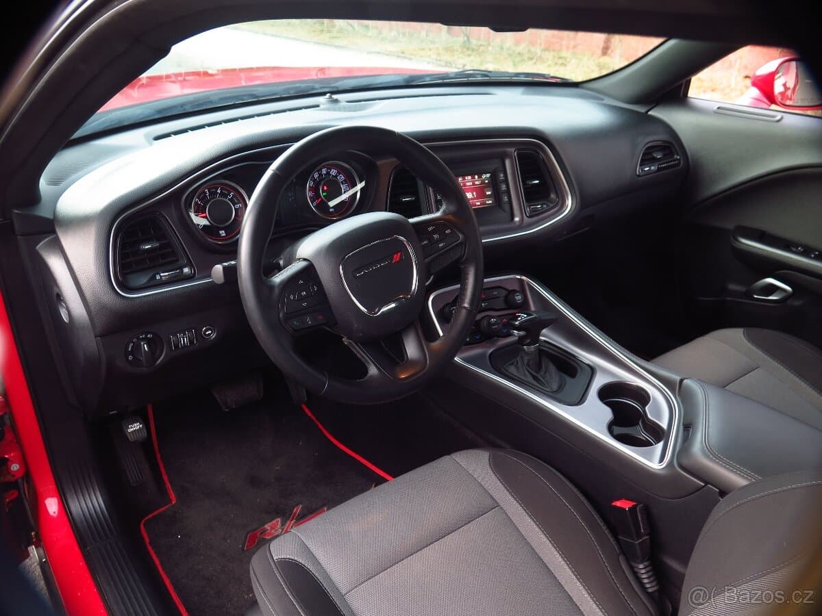 2016 Dodge CHALLENGER - 7