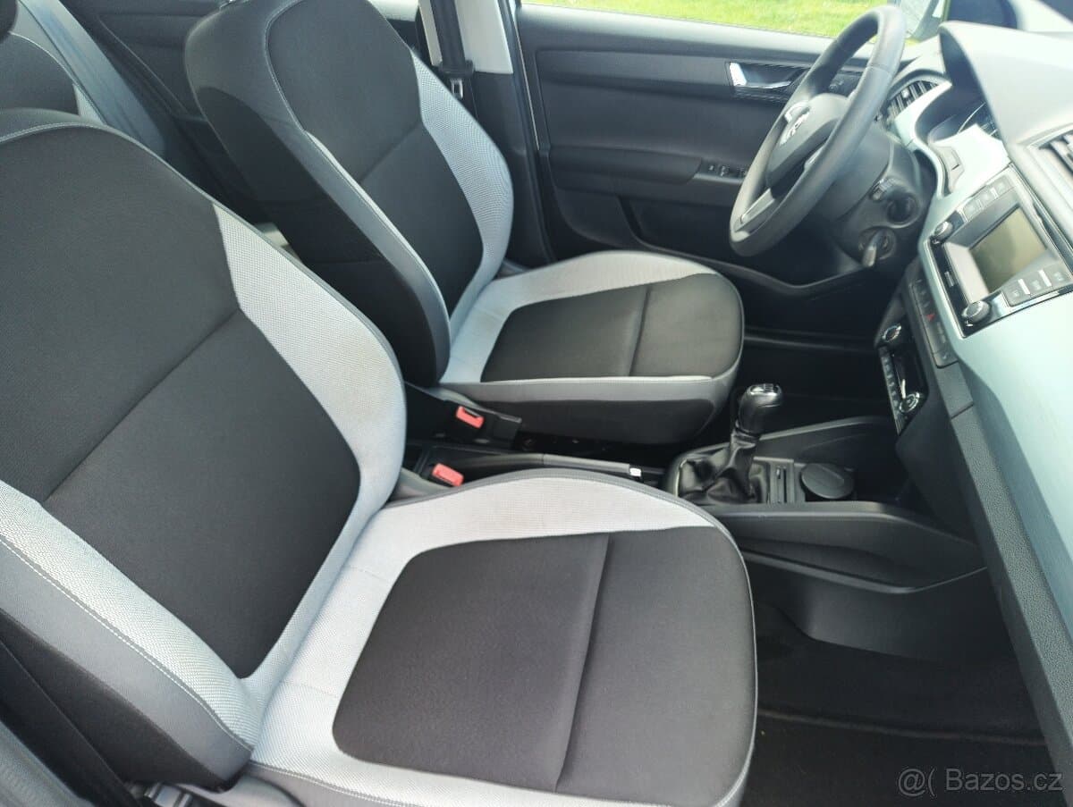 2015 Škoda FABIA - 7