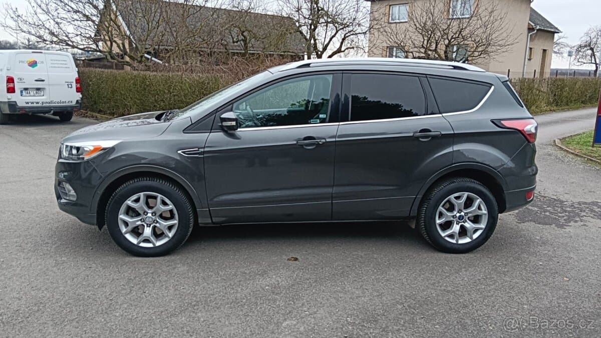 2019 Ford KUGA - 7