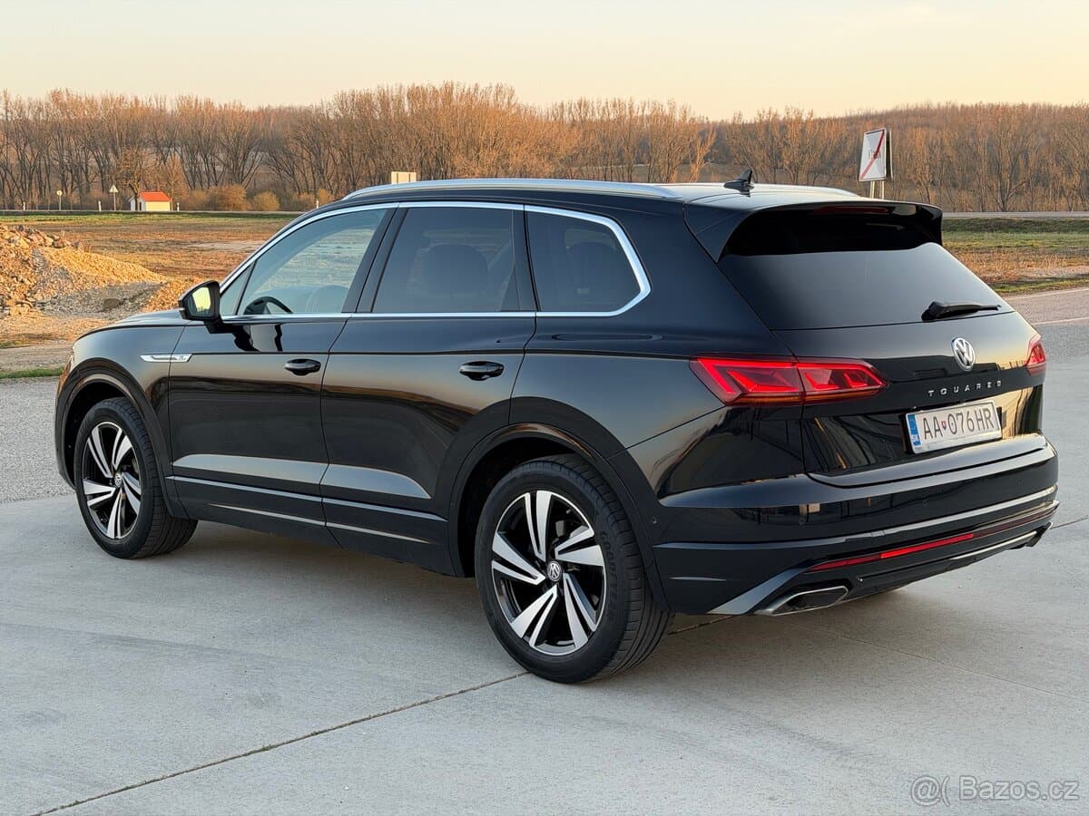 2018 Volkswagen TOUAREG - 7