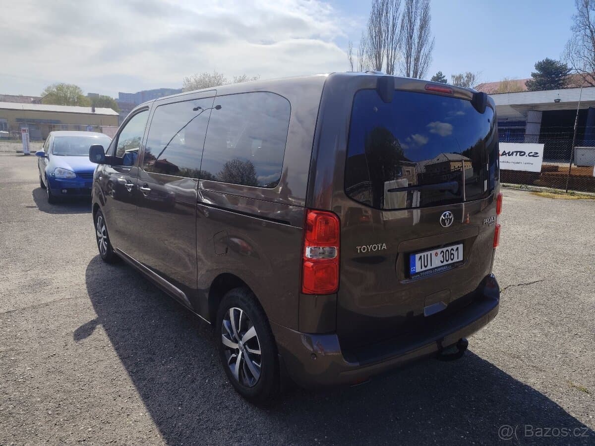 2020 Toyota PROACE - 7