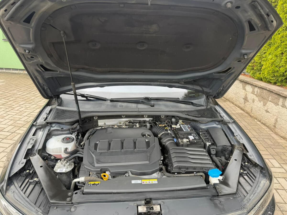 2023 Volkswagen PASSAT - 7