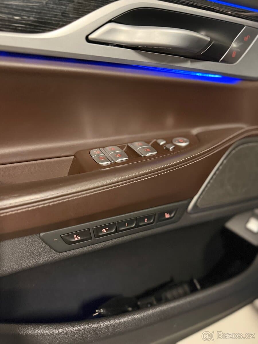 2020 BMW OSTATNÍ - 7