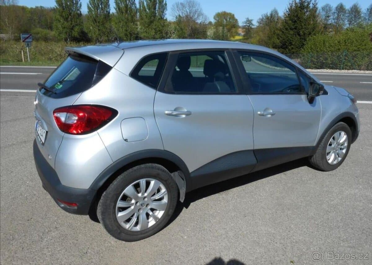 2015 Renault CAPTUR - 7