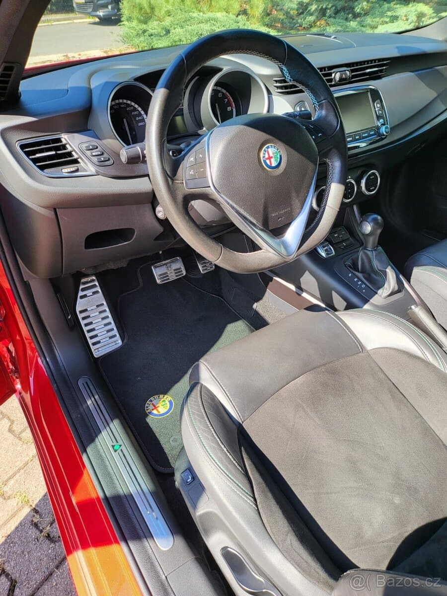 2015 Alfa Romeo GIULIETTA - 7