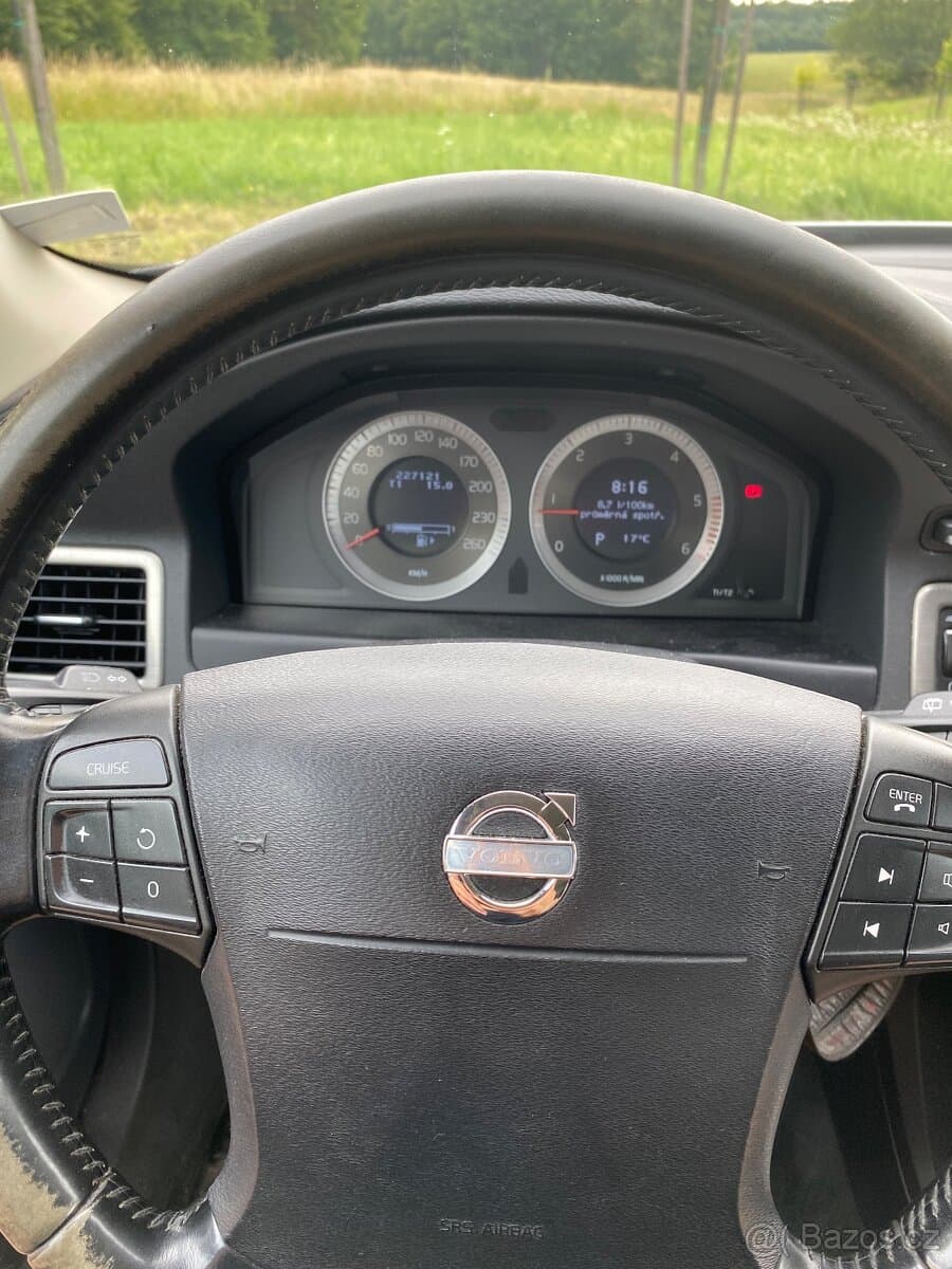 2010 Volvo XC70 - 7