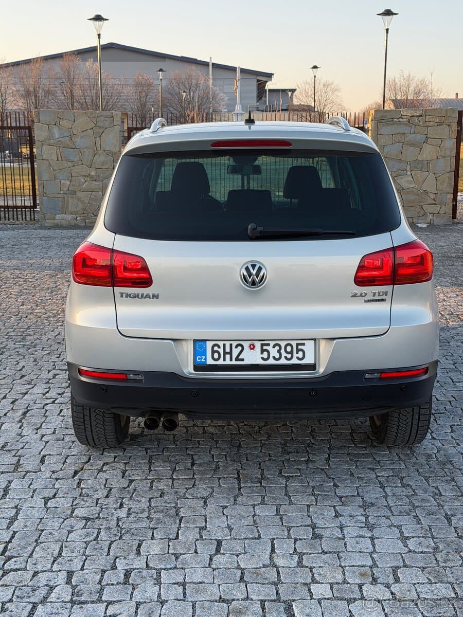2015 Volkswagen TIGUAN - 7