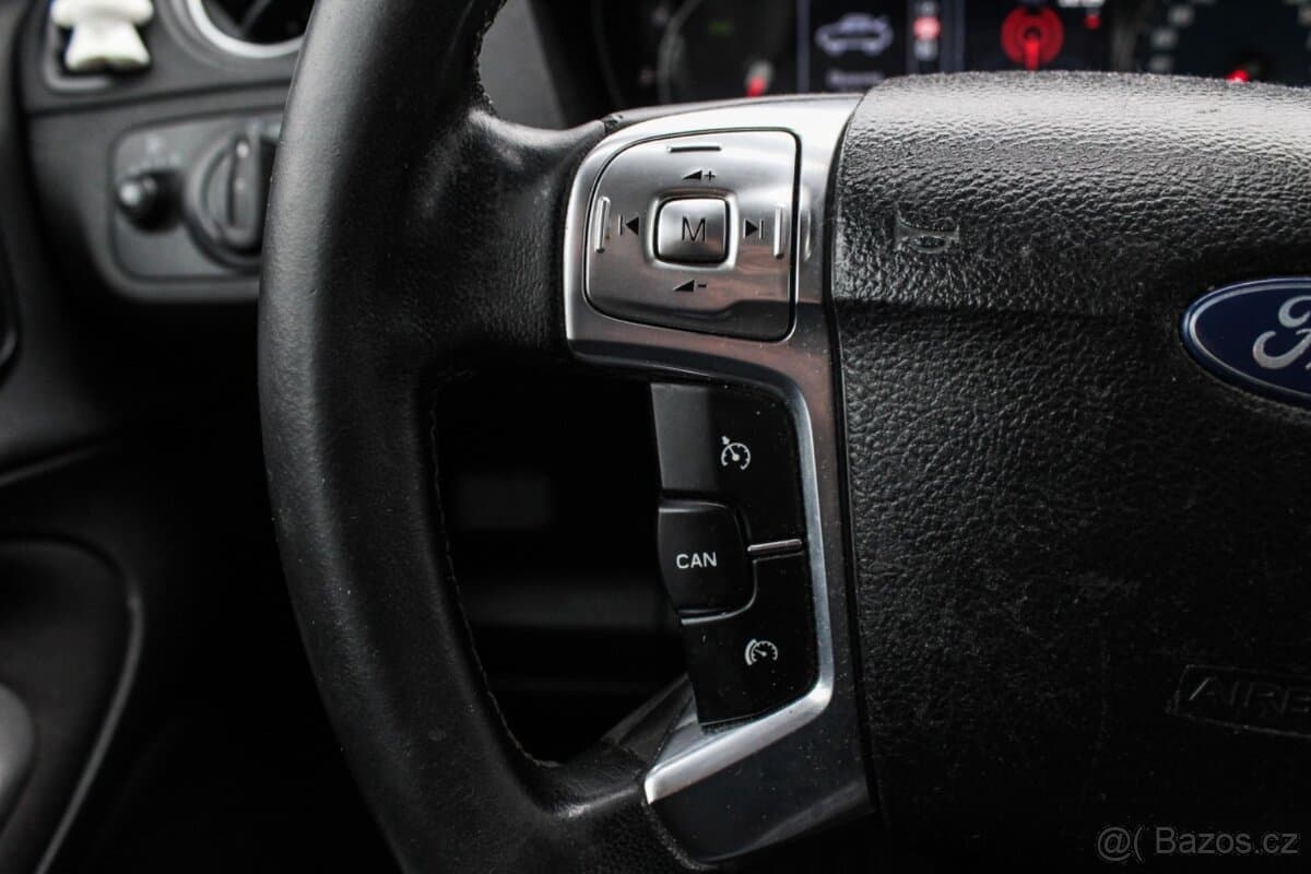 2015 Ford GALAXY - 7