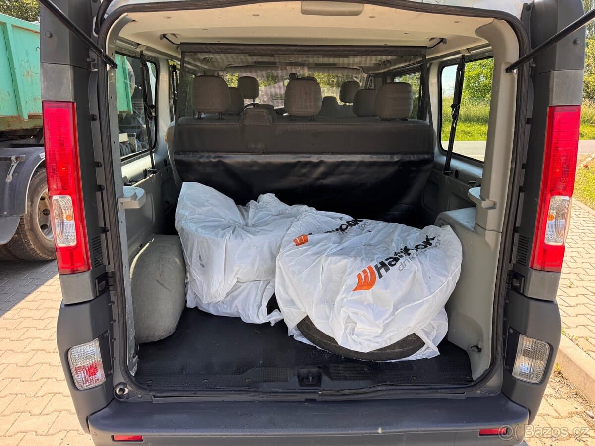 2011 Opel VIVARO - 7