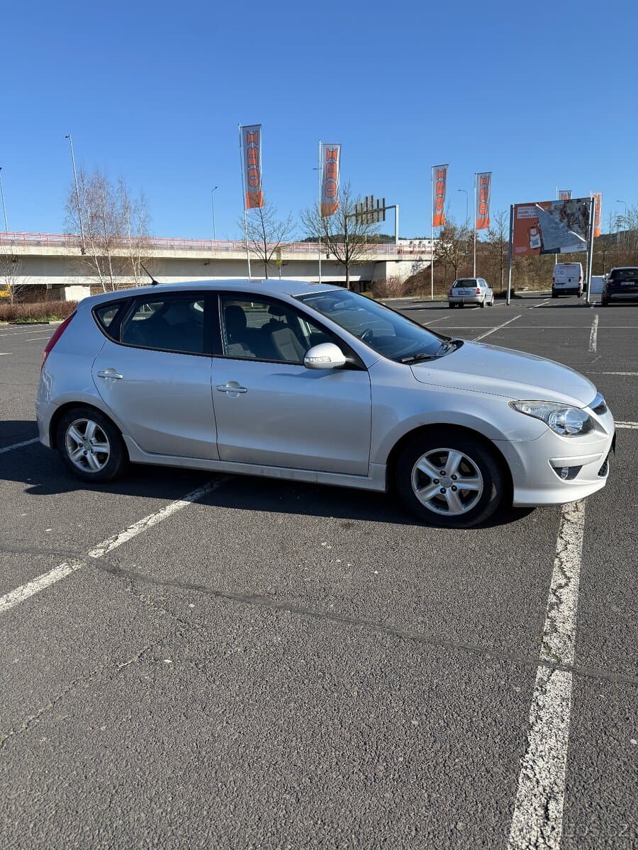 2011 Hyundai i30 - 7
