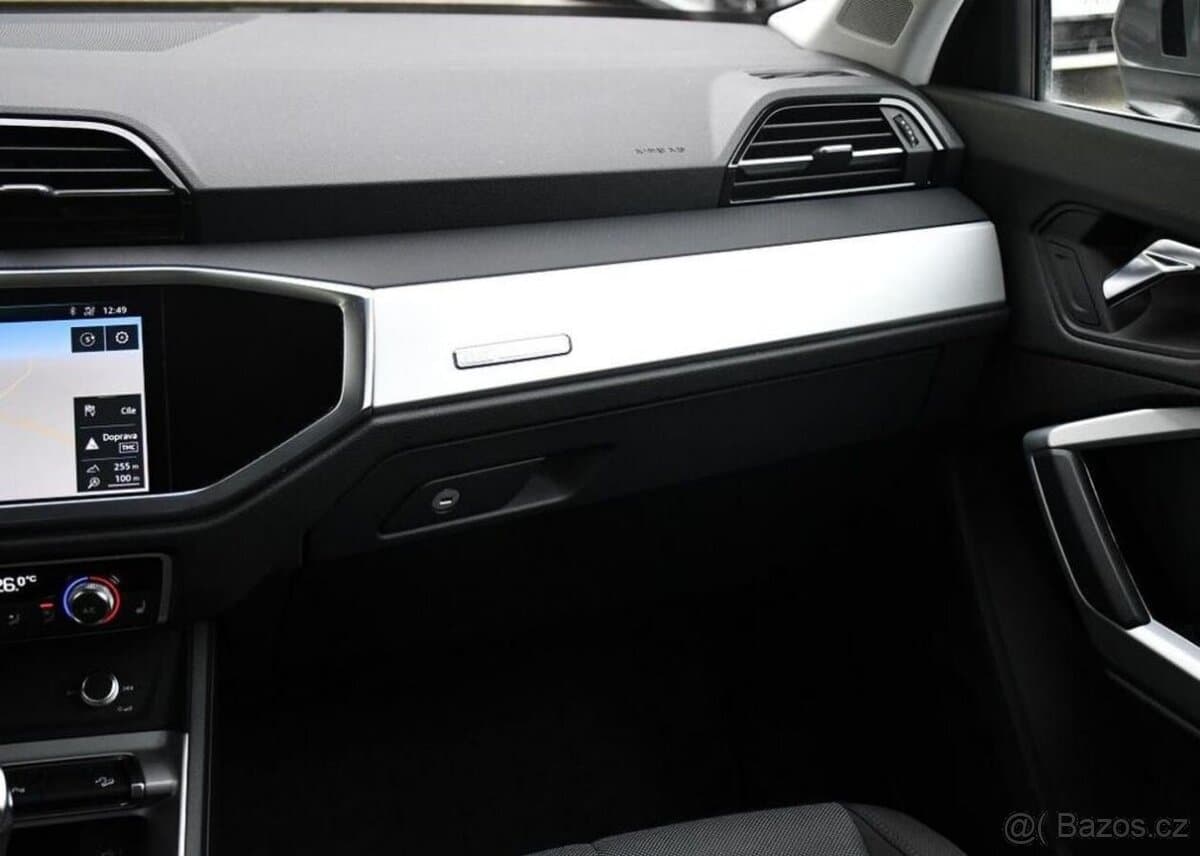 2020 Audi Q3 - 7