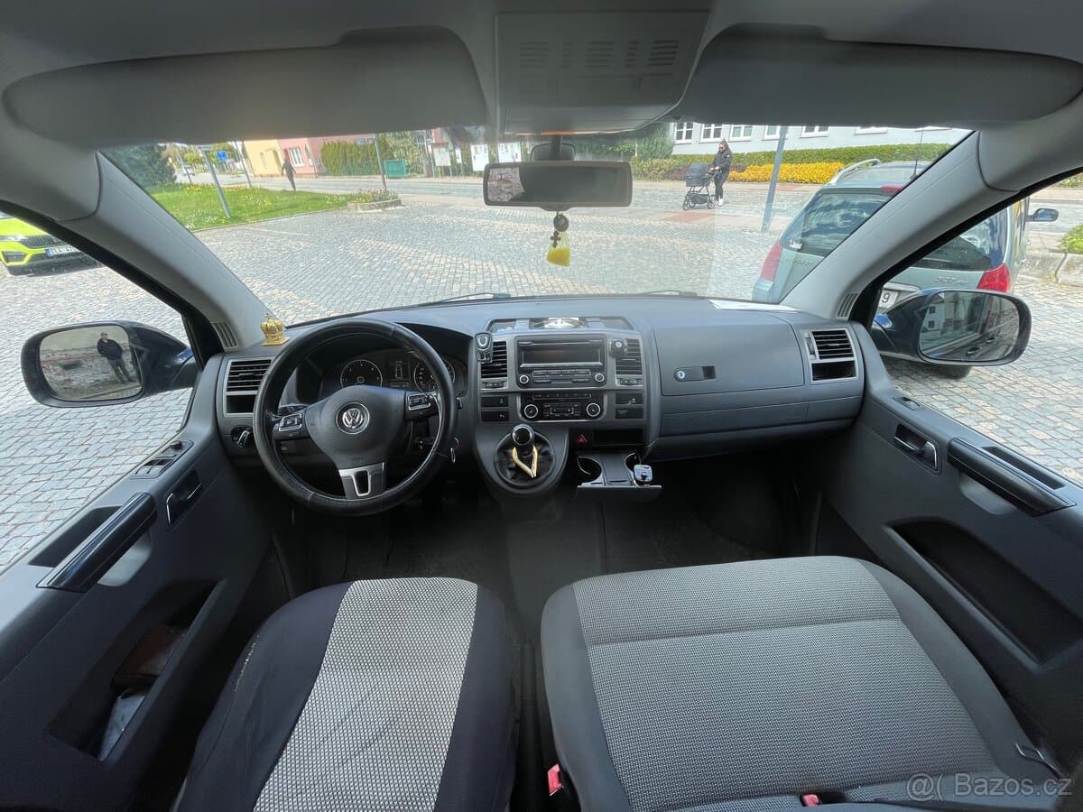 2013 Volkswagen CARAVELLE - 7