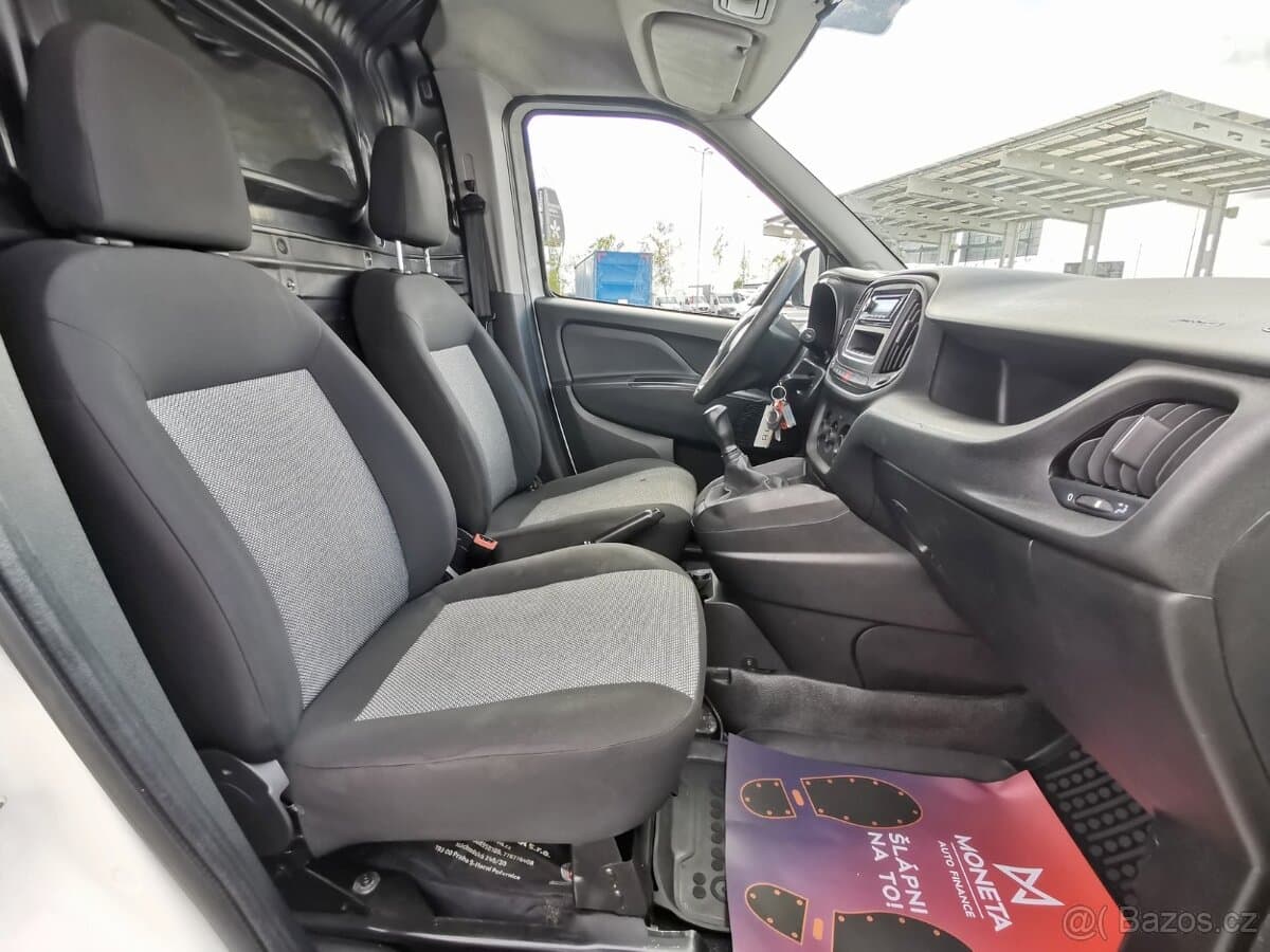 2019 Fiat DOBLO - 7