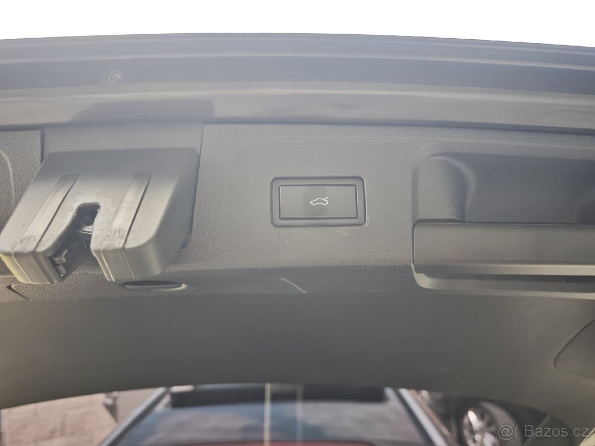 2015 Volkswagen PASSAT - 7