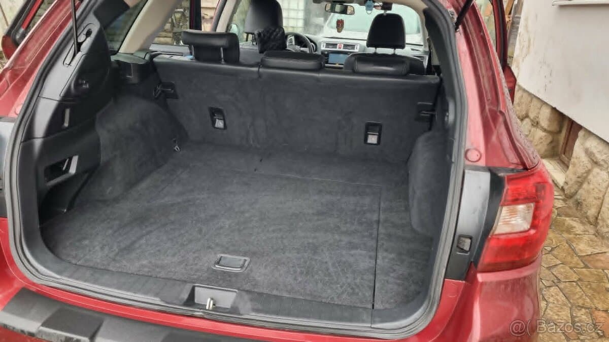 2015 Subaru OUTBACK - 7
