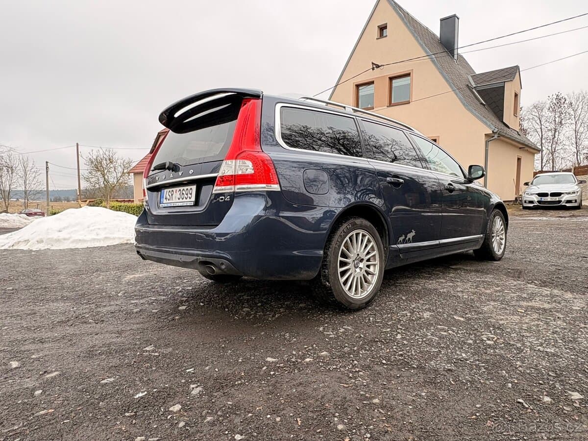 2014 Volvo V70 - 7