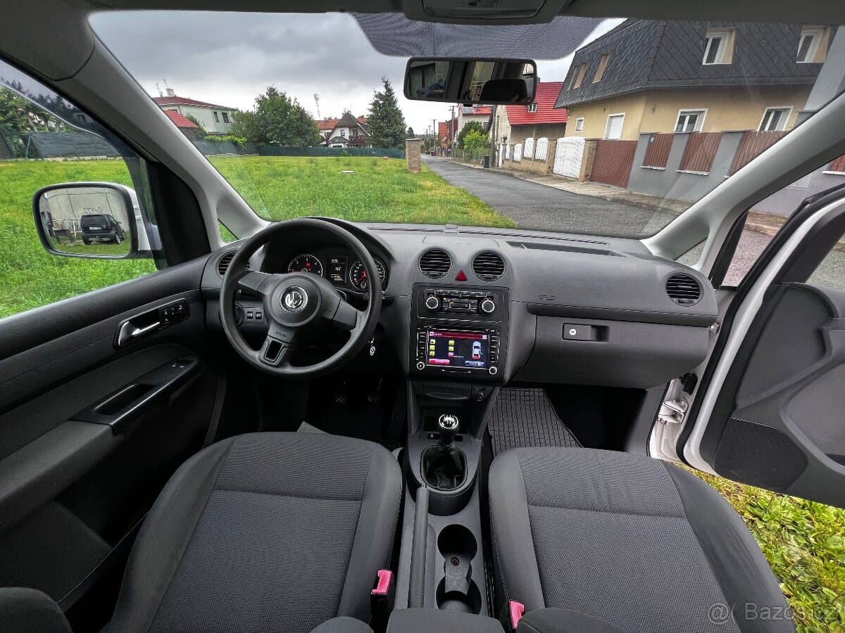 2011 Volkswagen CADDY - 7