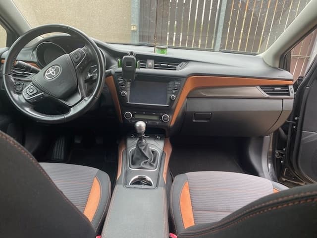 2017 Toyota AVENSIS - 7