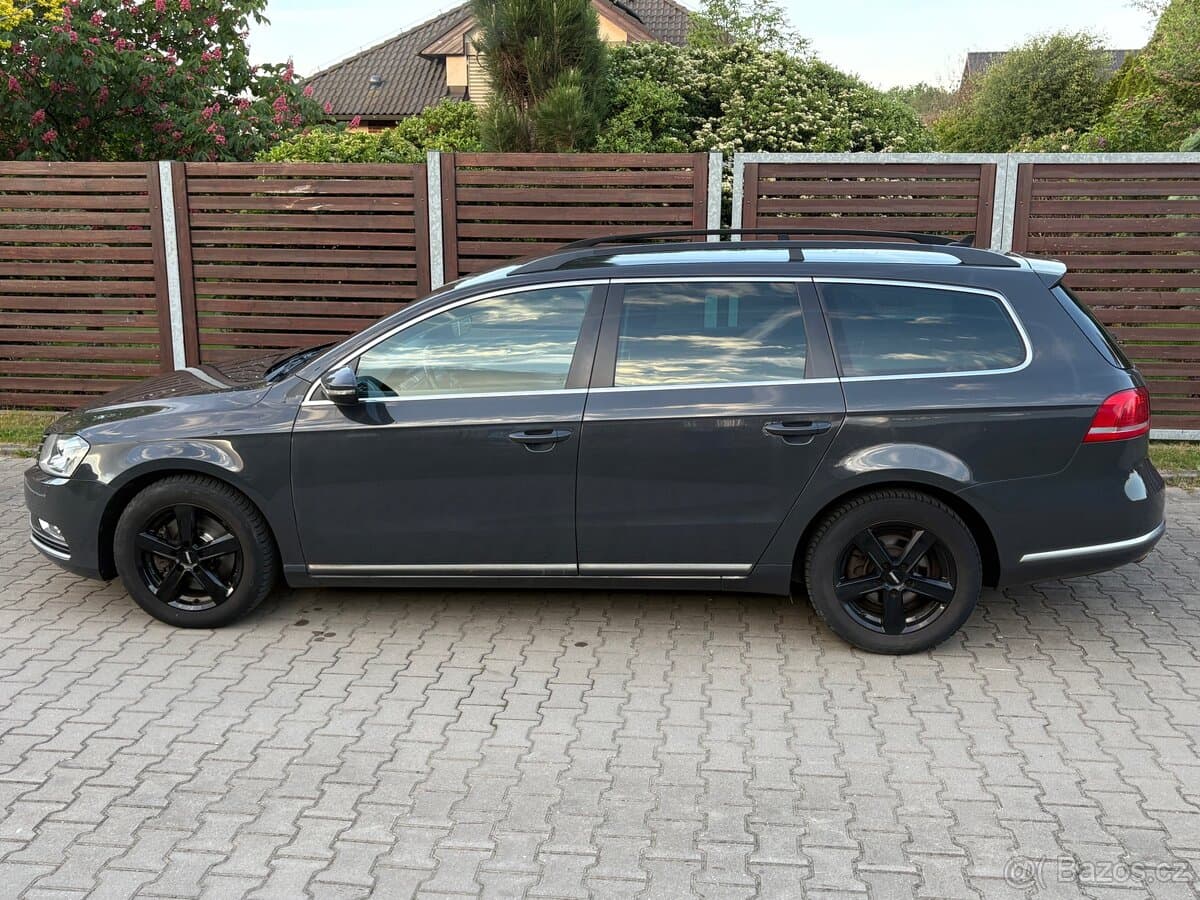 2013 Volkswagen PASSAT - 7