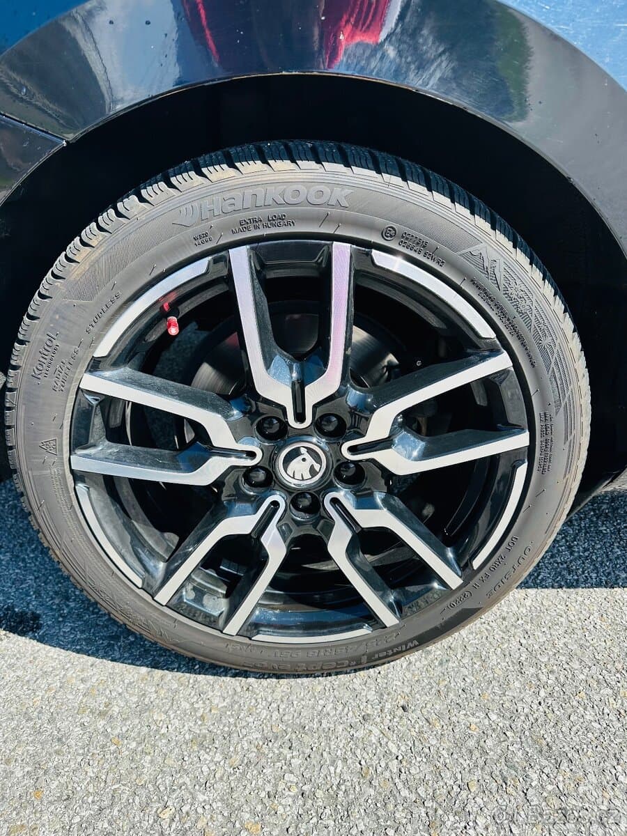 2020 Škoda SUPERB - 7