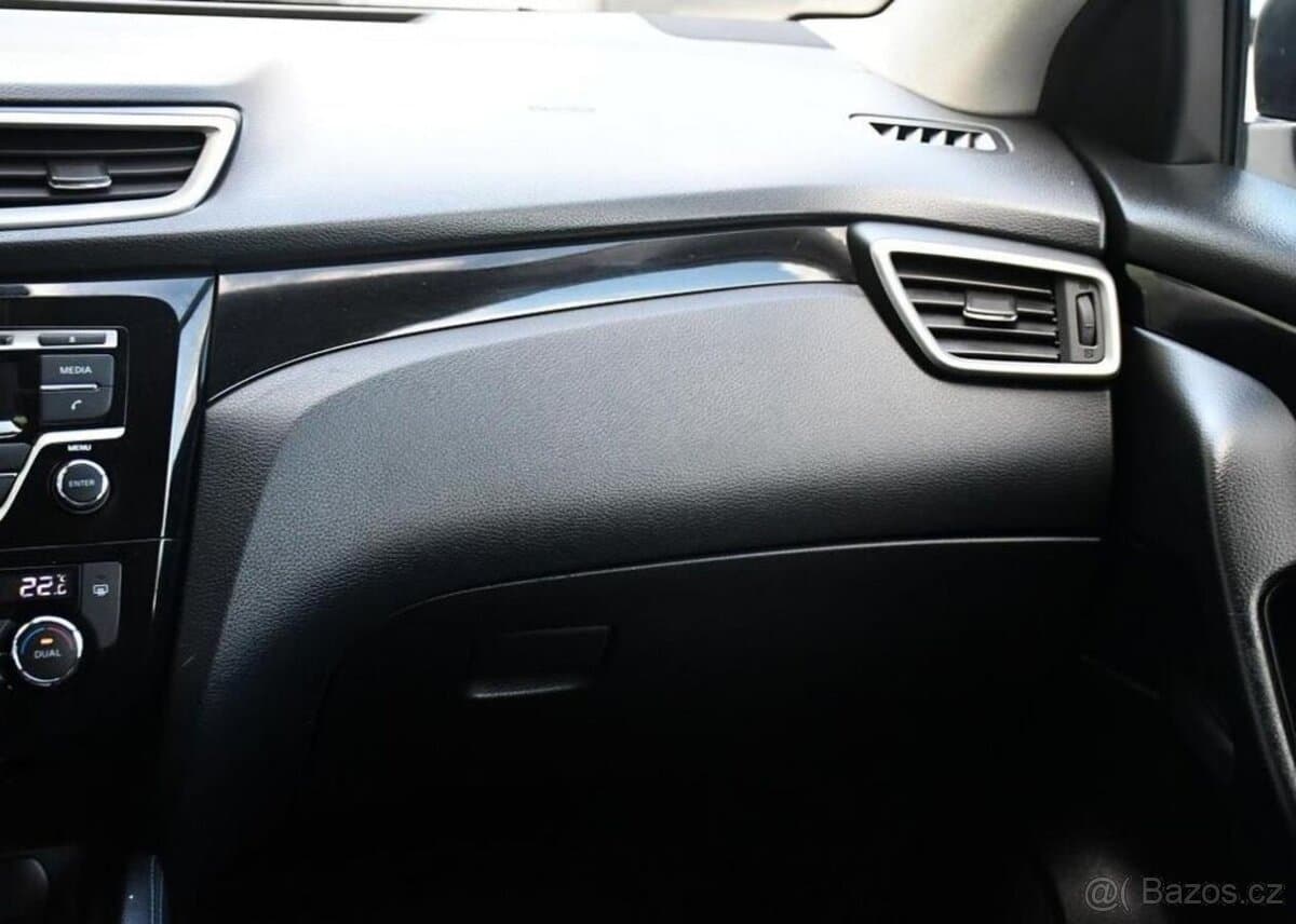 2014 Nissan QASHQAI - 7