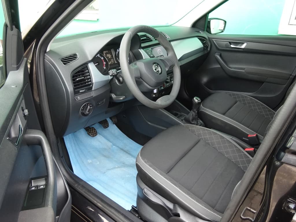 2021 Škoda FABIA - 7