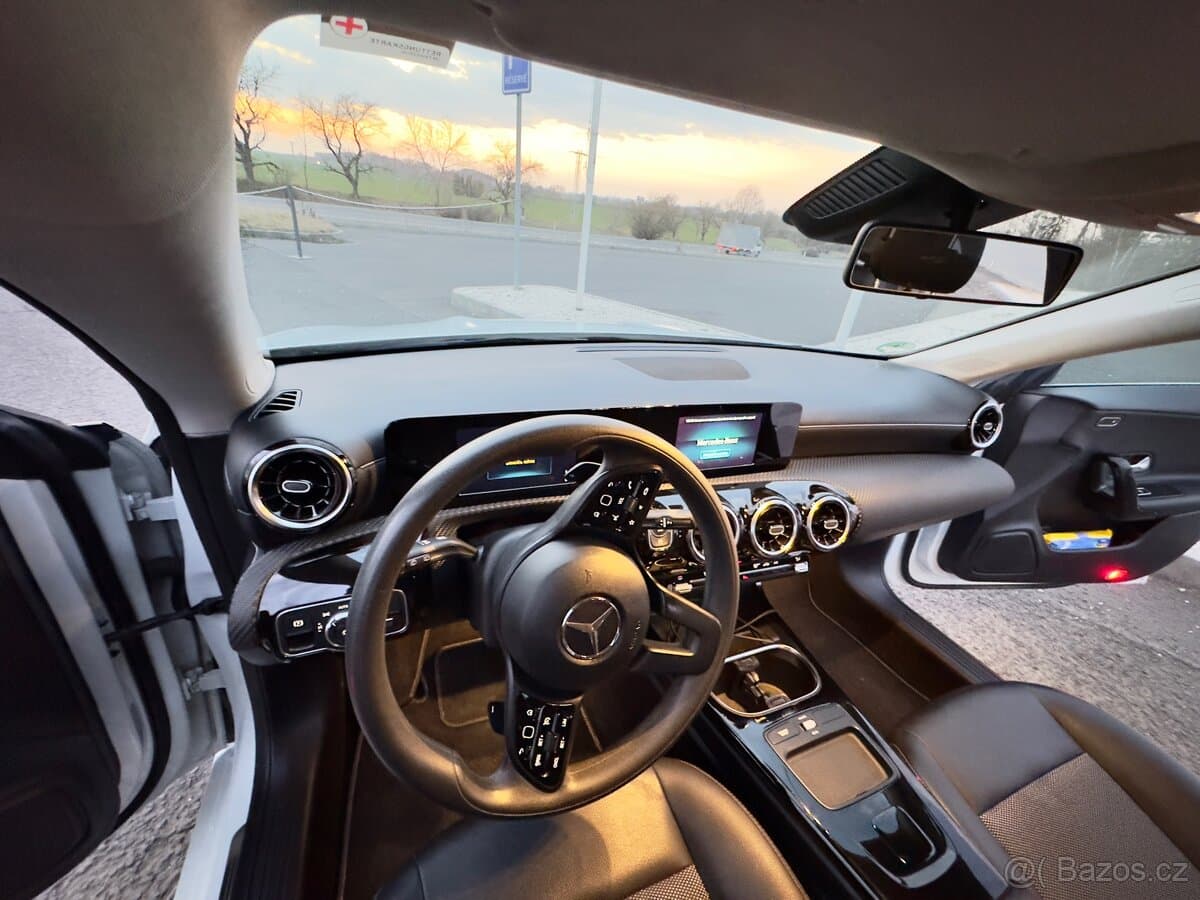 2020 Mercedes-Benz CLA - 7