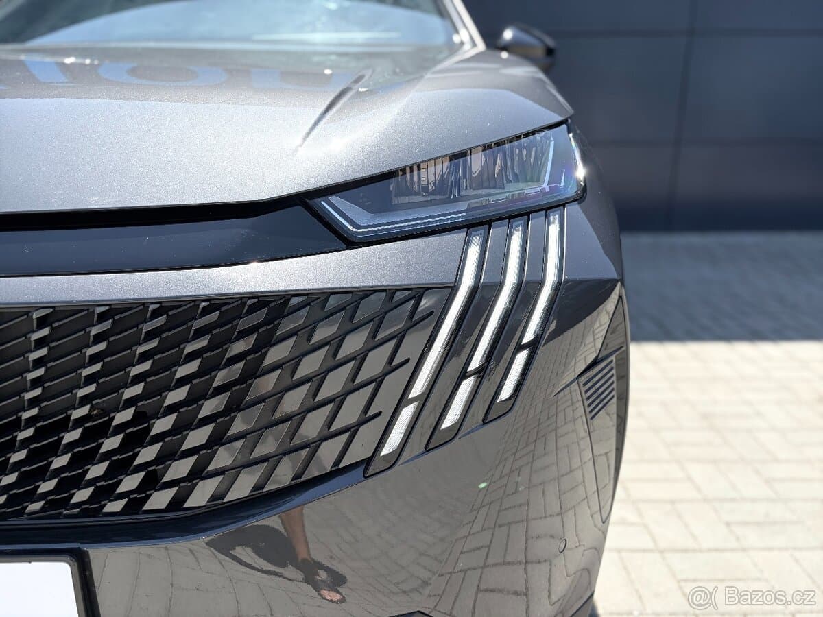 2025 Peugeot 3008 - 7