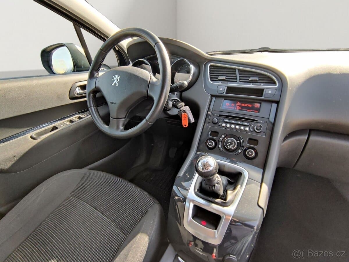 2017 Peugeot 5008 - 7