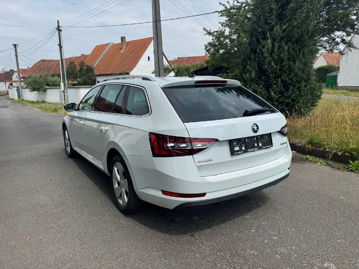 2016 Škoda SUPERB - 7