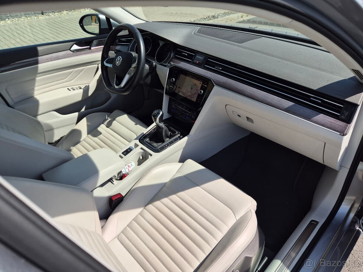 2021 Volkswagen PASSAT - 7