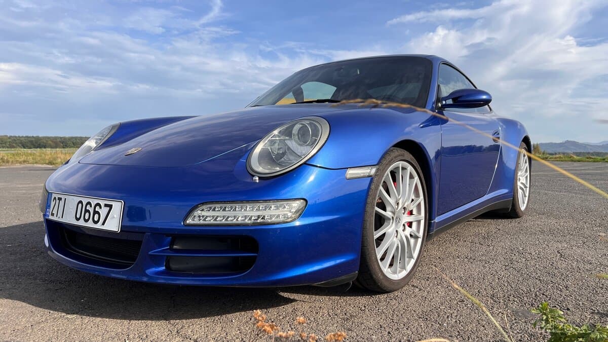 2005 Porsche 911 - 7