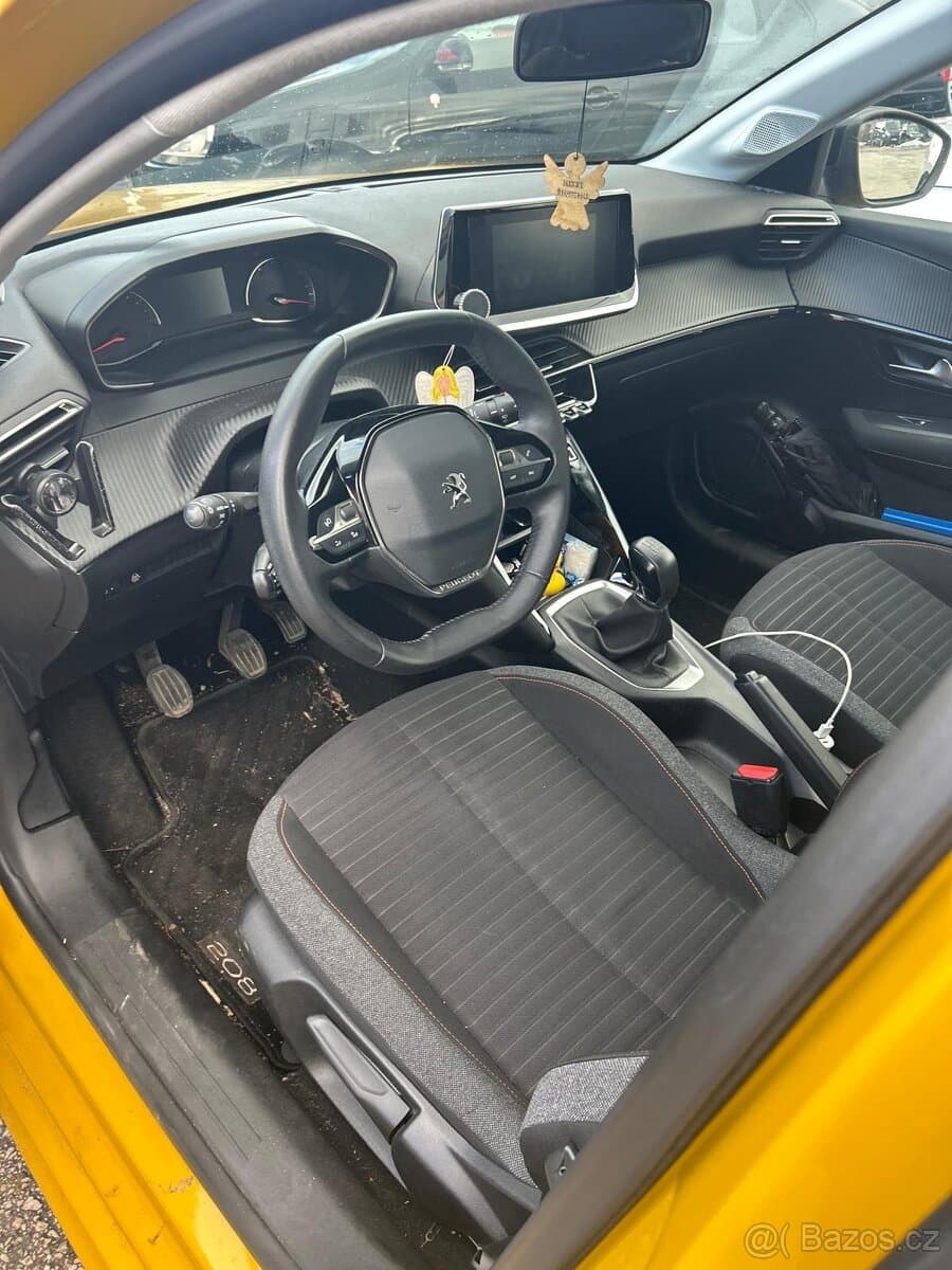 2022 Peugeot 208 - 7