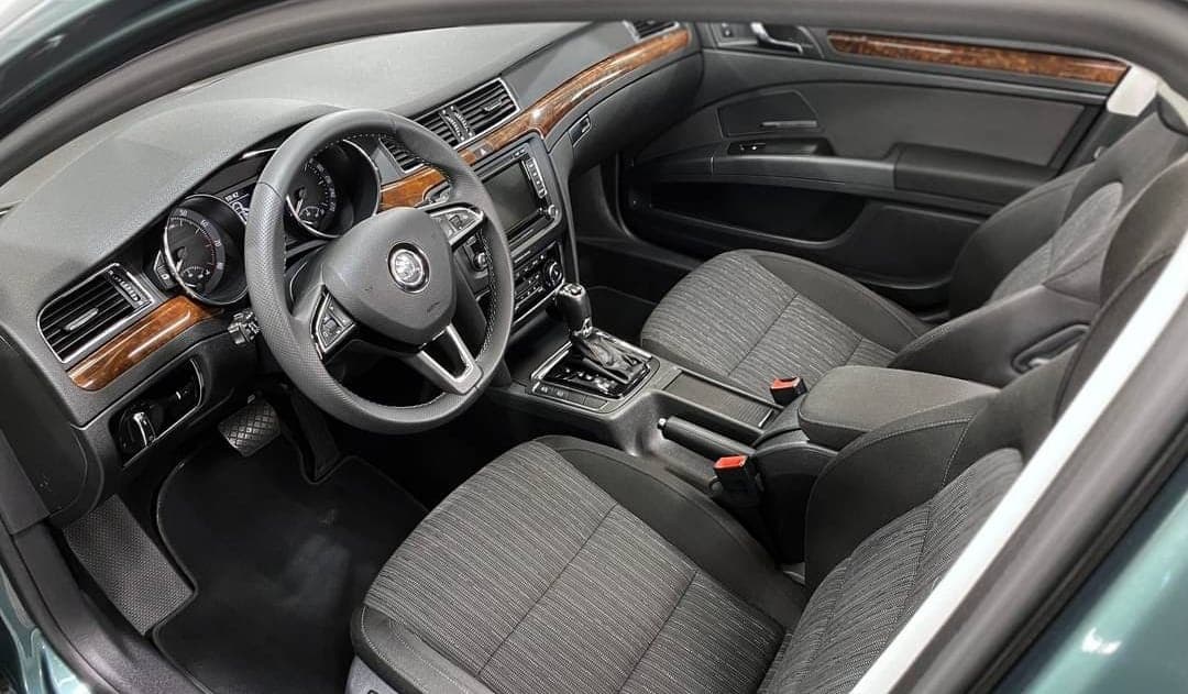 2013 Škoda SUPERB - 7