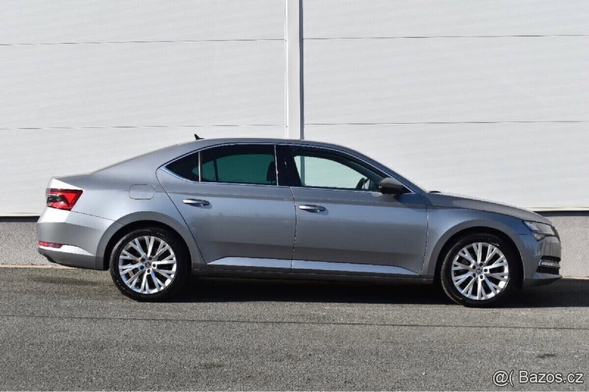 2023 Škoda SUPERB - 7